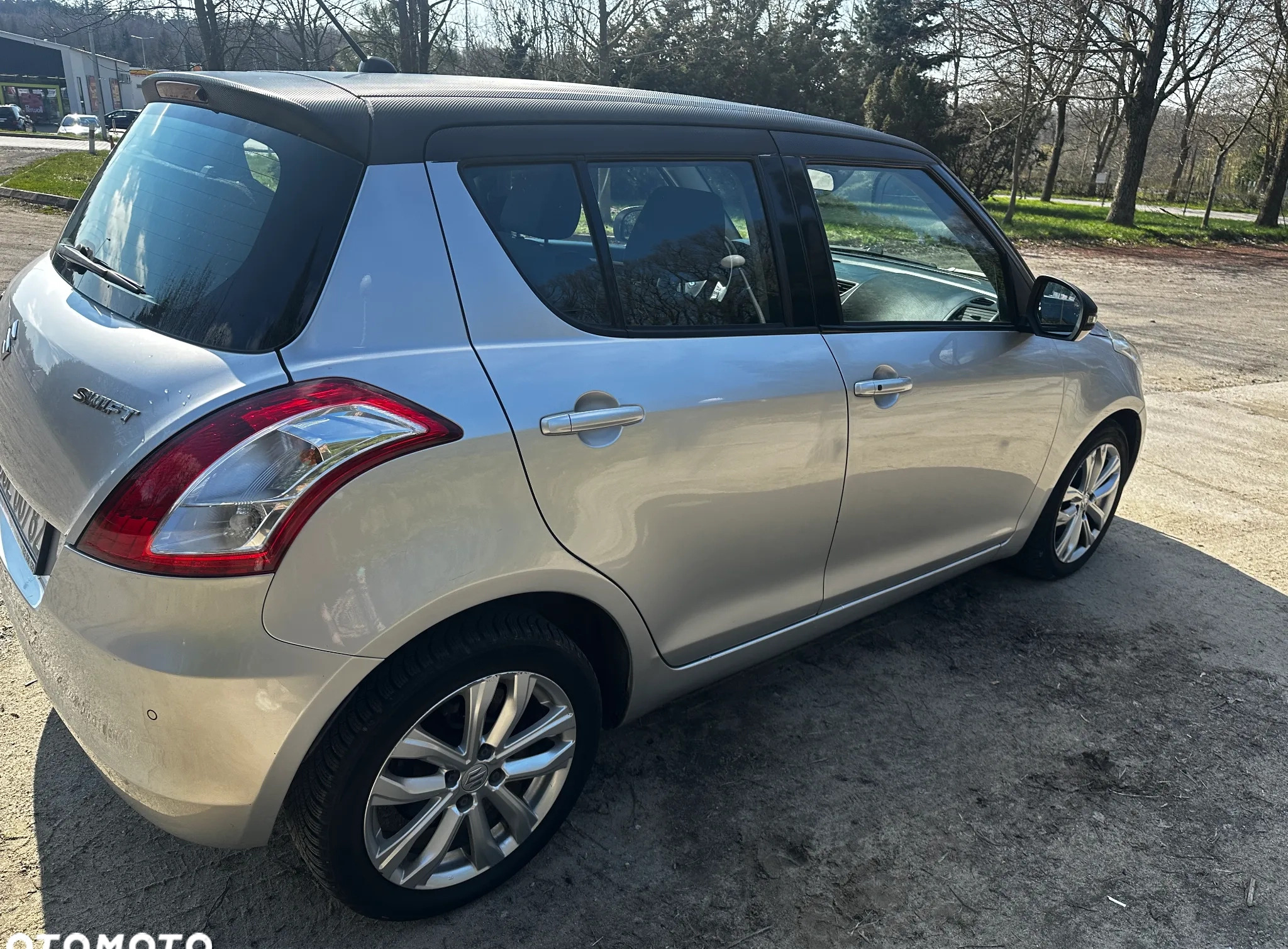 Suzuki Swift cena 29999 przebieg: 133660, rok produkcji 2015 z Grodków małe 16